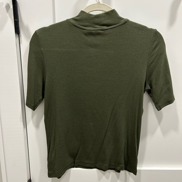 Joie sz M Short Sleeve Ribbed Mock Neck Pima Cotton Cropped Shirt - Picture 2 of 4